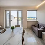 Campisi Luxury *
